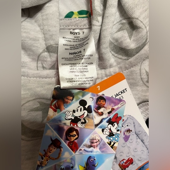 Kids Gray Pixar/Disney Hoodie with Lighting McQueen zipper pull.  size 7 - Picture 4 of 8